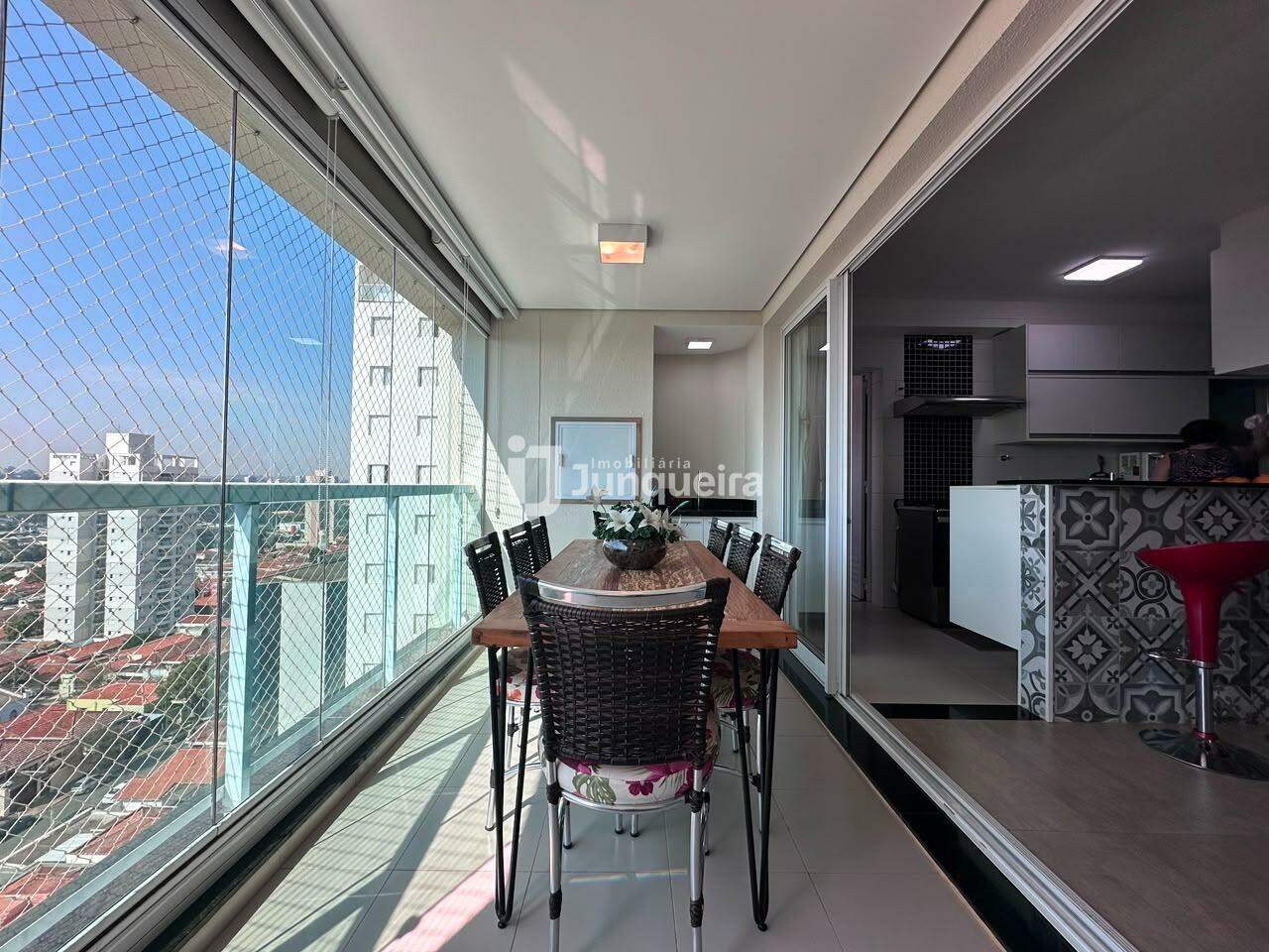 Apartamento à venda no Duo Residence, 3 quartos, sendo 1 suíte, 2 vagas, no bairro Vila Independência em Piracicaba - SP