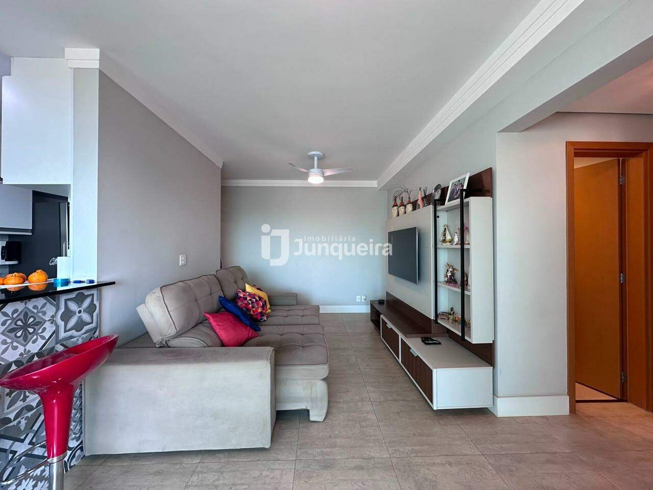Apartamento à venda no Duo Residence, 3 quartos, sendo 1 suíte, 2 vagas, no bairro Vila Independência em Piracicaba - SP