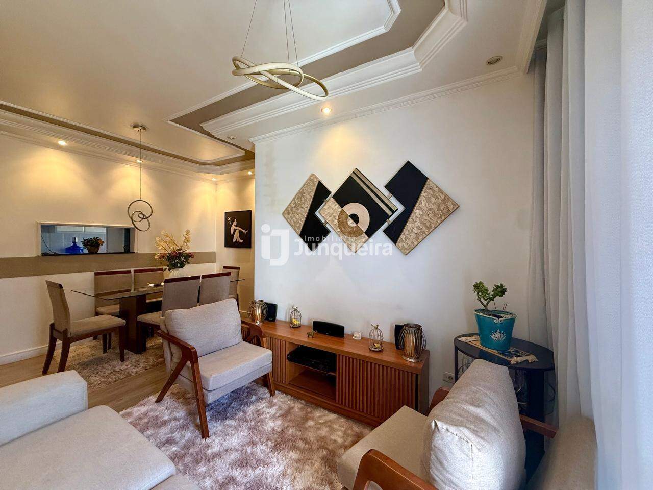 Apartamento à venda no Marajoara, 3 quartos, sendo 1 suíte, 1 vaga, no bairro Parque Santa Cecília em Piracicaba - SP