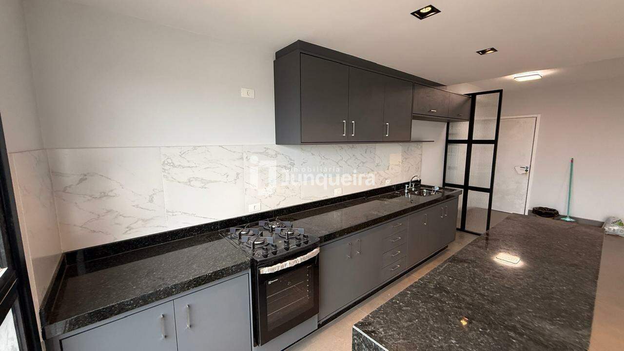 Apartamento para alugar no Residencial Ariatam, 3 quartos, sendo 1 suíte, 2 vagas, no bairro Alemães em Piracicaba - SP
