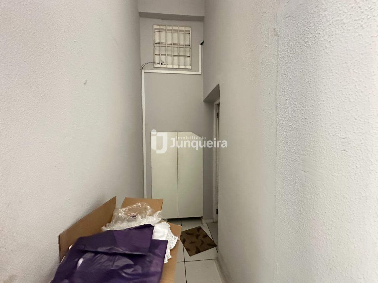 Salão à venda, no bairro Centro em Piracicaba - SP