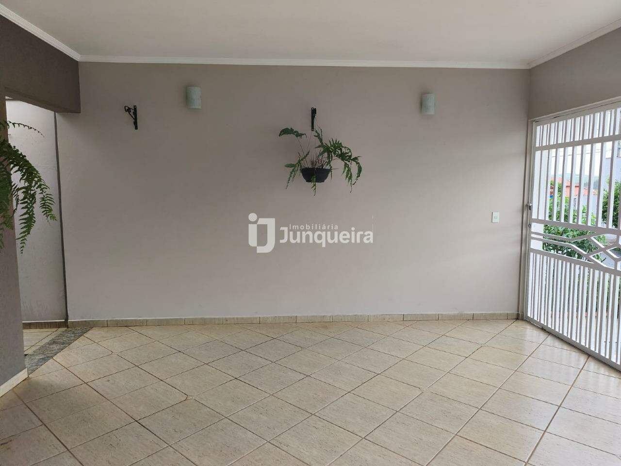 Casa à venda, 3 quartos, 2 vagas, no bairro Jardim Palmares II em Saltinho - SP