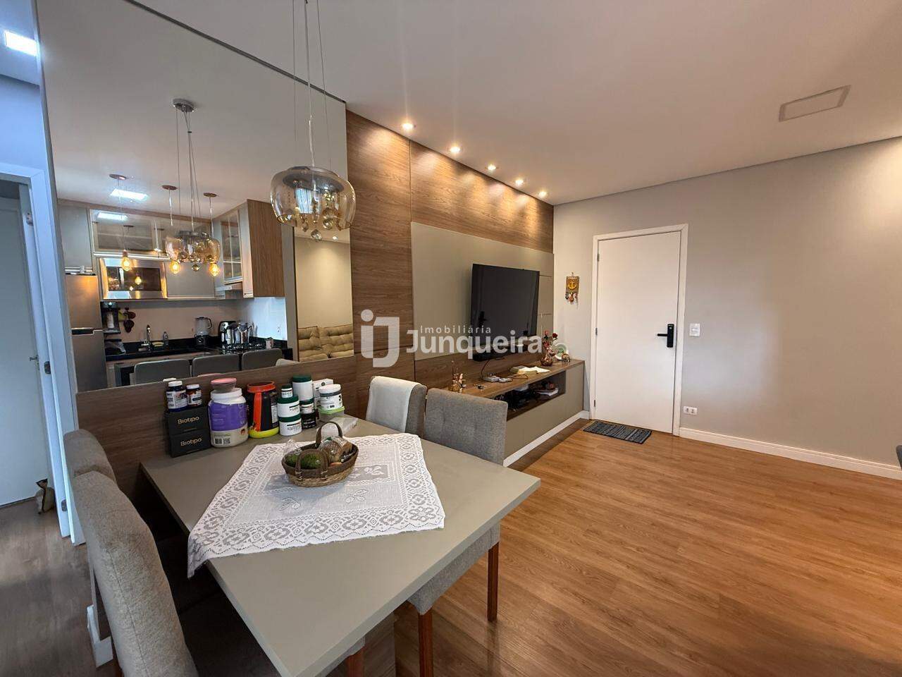 Apartamento à venda no Villa Serena, 3 quartos, sendo 1 suíte, 2 vagas, no bairro Jardim Califórnia em Piracicaba - SP