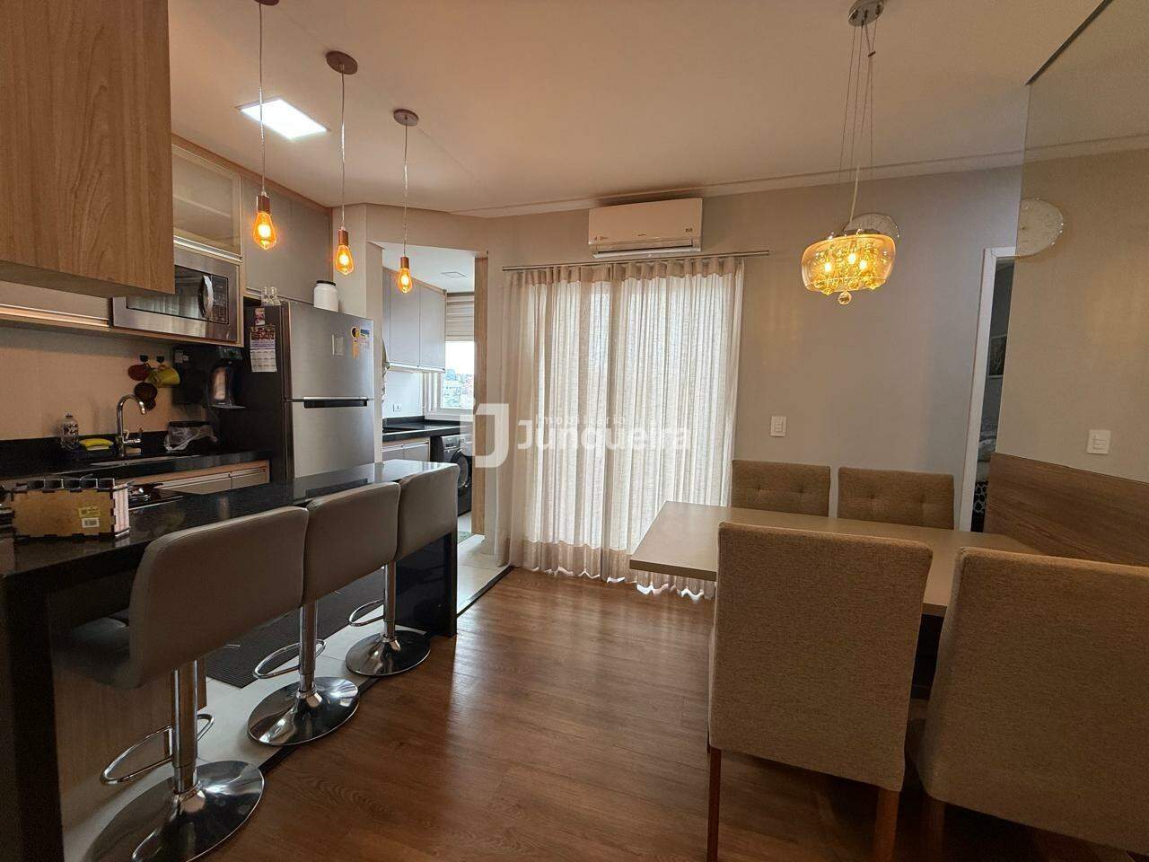 Apartamento à venda no Villa Serena, 3 quartos, sendo 1 suíte, 2 vagas, no bairro Jardim Califórnia em Piracicaba - SP
