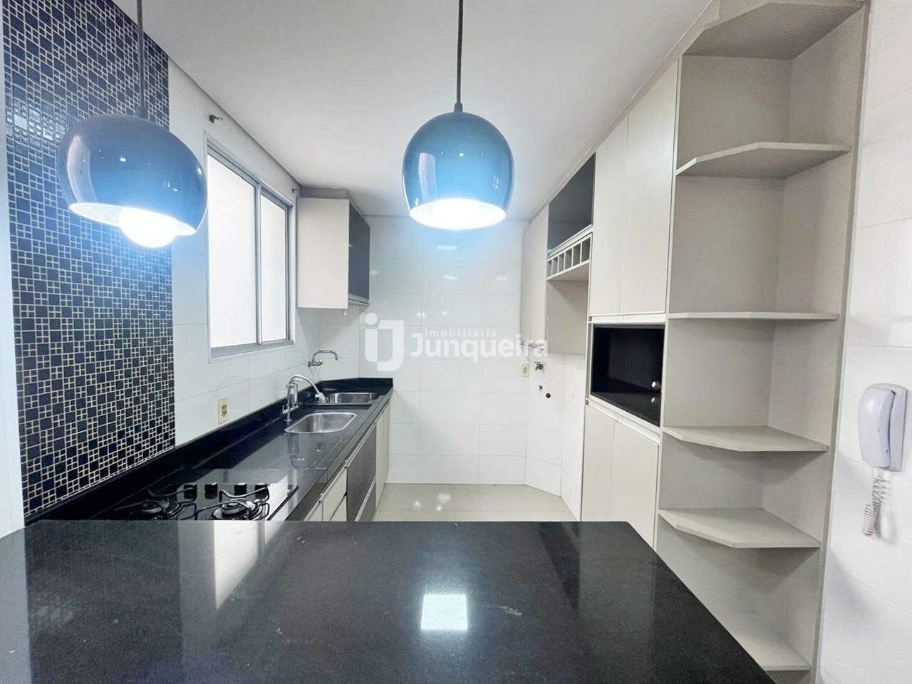 Apartamento à venda no Clube Parque Paradiso, 2 quartos, 1 vaga, no bairro Santa Terezinha em Piracicaba - SP