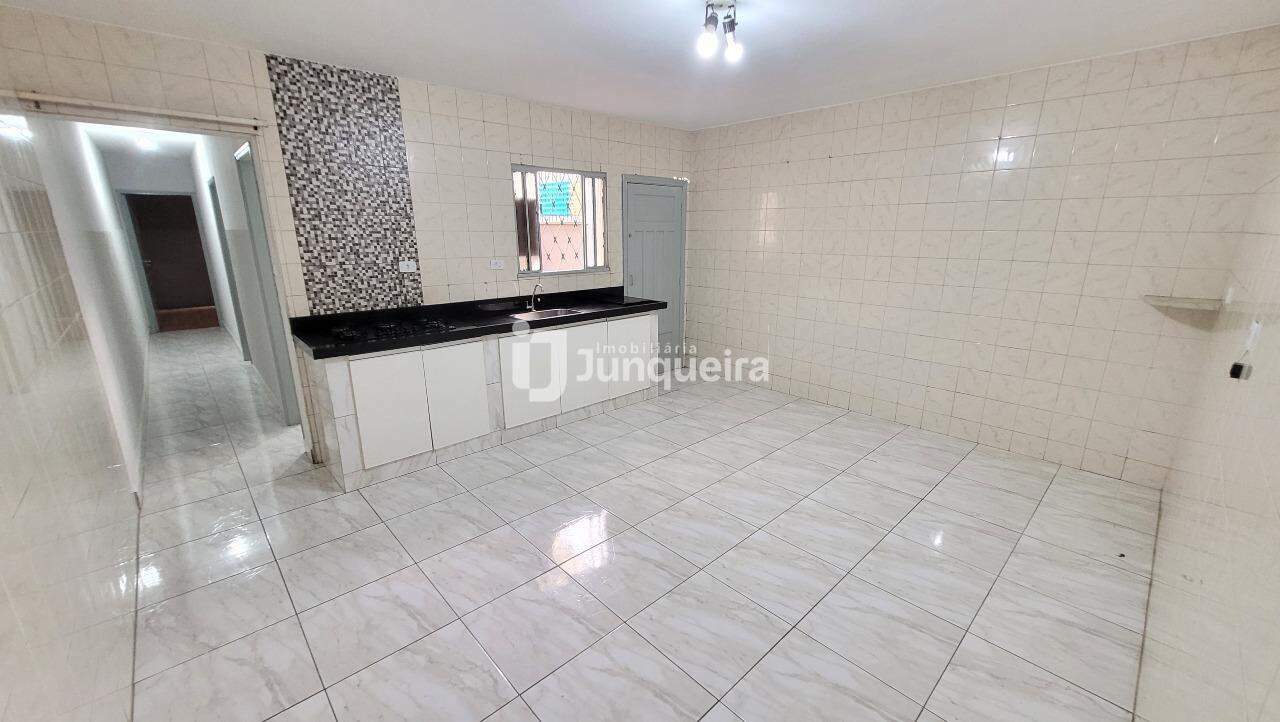 Casa para alugar, 2 quartos, 1 vaga, no bairro Jardim Ibirapuera em Piracicaba - SP