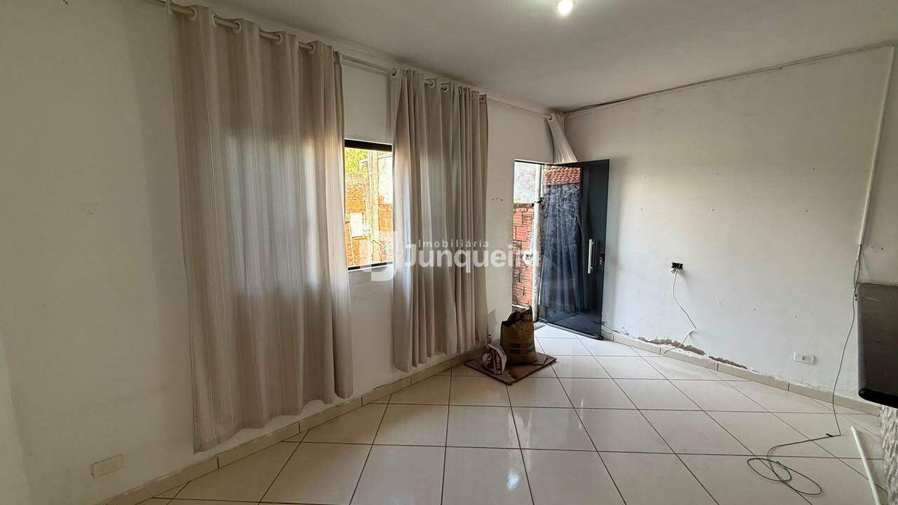 Casa para alugar, 2 quartos, 1 vaga, no bairro Jardim Residencial Javary II em Piracicaba - SP