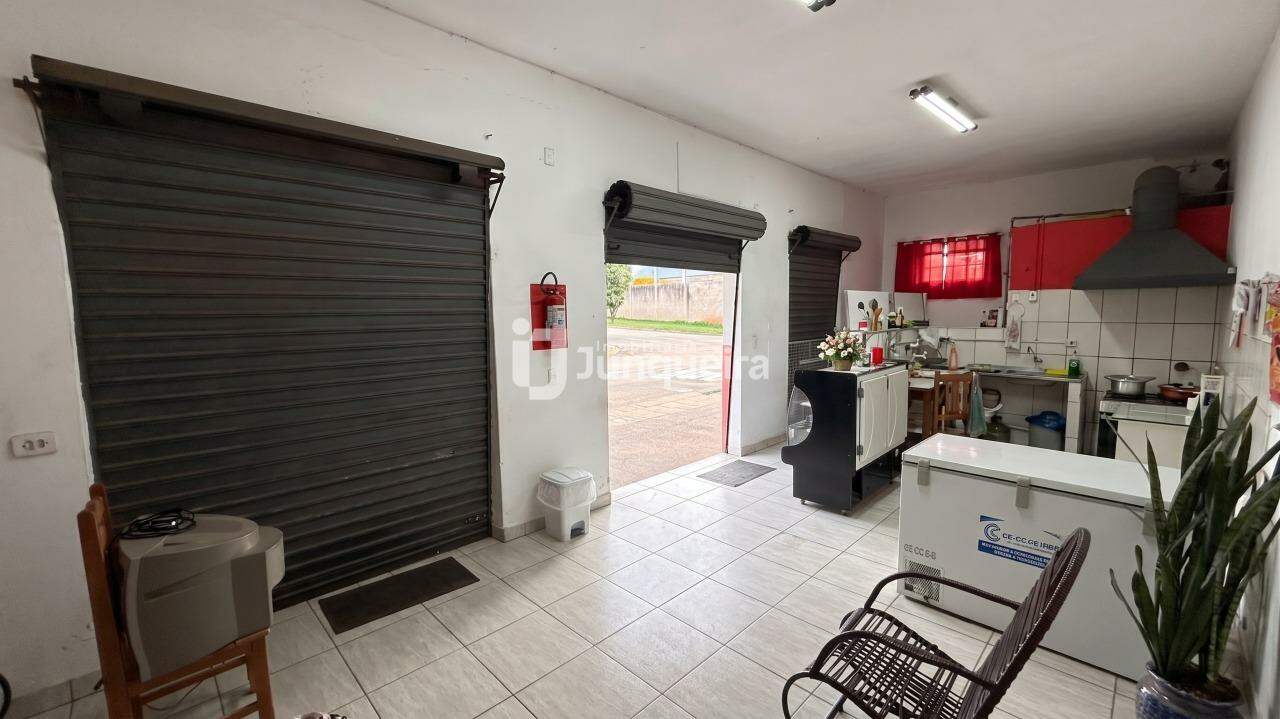 Salão para alugar, no bairro Santa Terezinha em Piracicaba - SP