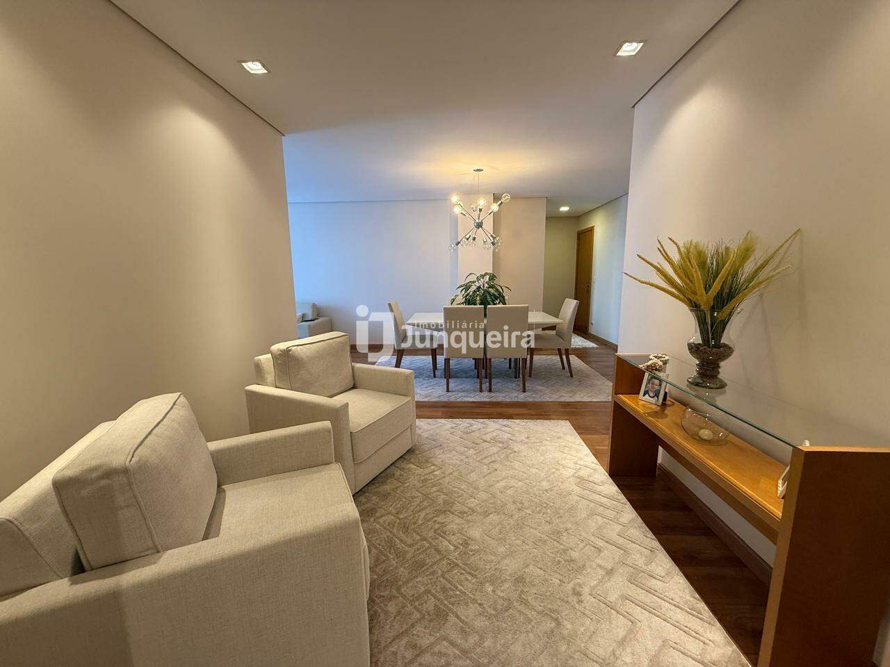 Apartamento para alugar no Atlantic, 3 quartos, sendo 1 suíte, 2 vagas, no bairro Cidade Alta em Piracicaba - SP