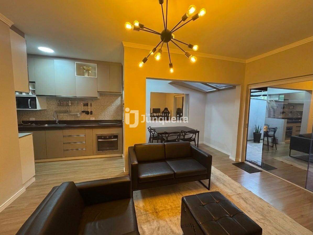 Casa à venda, 2 quartos, 3 vagas, no bairro Jardim Santa Silvia em Piracicaba - SP