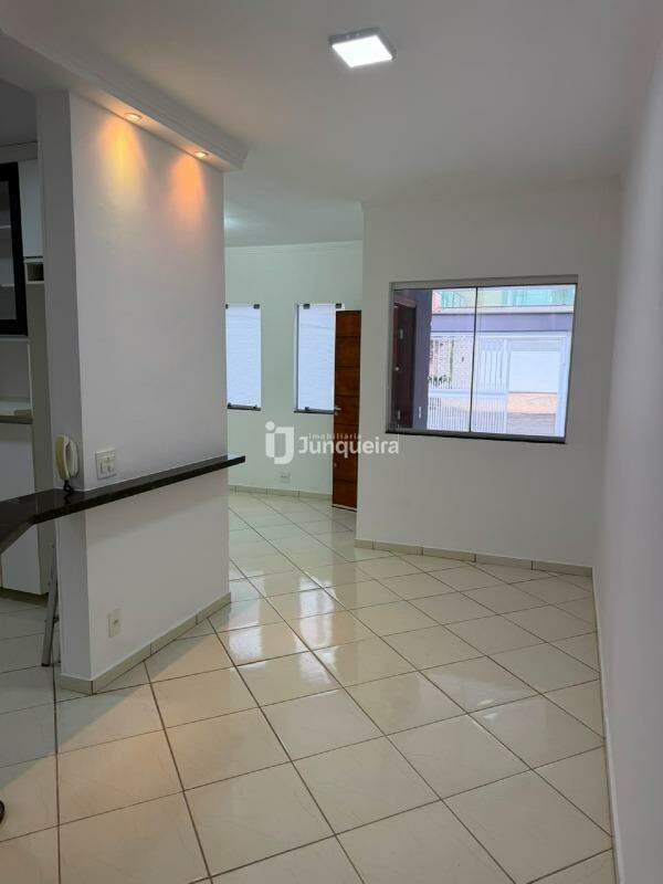 Casa à venda, 2 quartos, 2 vagas, no bairro Jardim Santa Ignês I em Piracicaba - SP