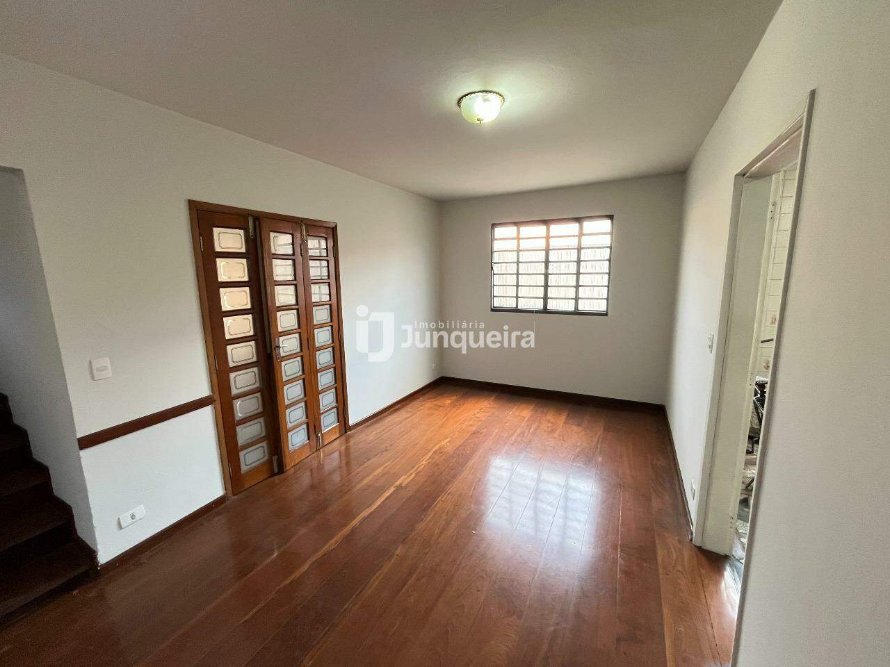 Casa à venda, 3 quartos, sendo 1 suíte, 3 vagas, no bairro Cidade Alta em Piracicaba - SP