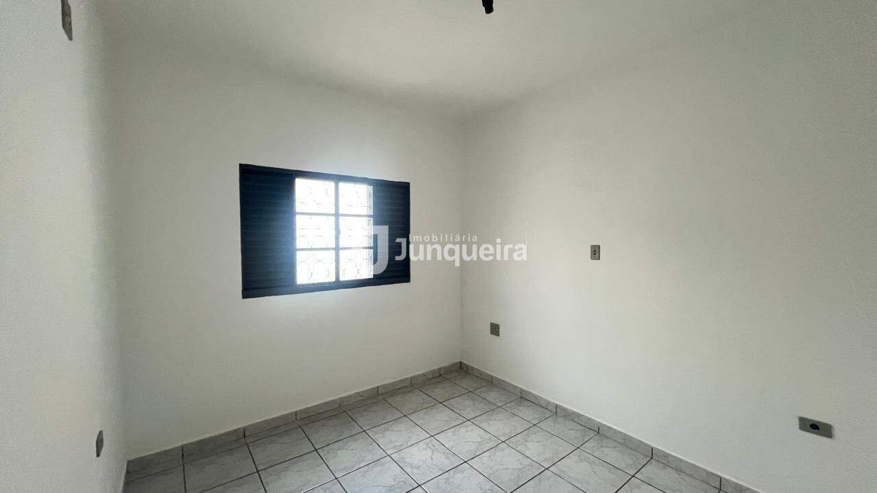 Casa à venda, 2 quartos, sendo 1 suíte, 2 vagas, no bairro Glebas Califórnia em Piracicaba - SP