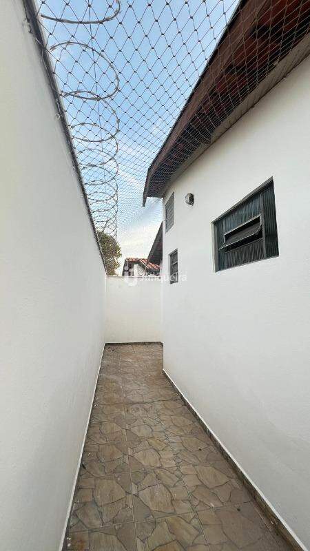 Casa à venda, 2 quartos, sendo 1 suíte, 2 vagas, no bairro Glebas Califórnia em Piracicaba - SP