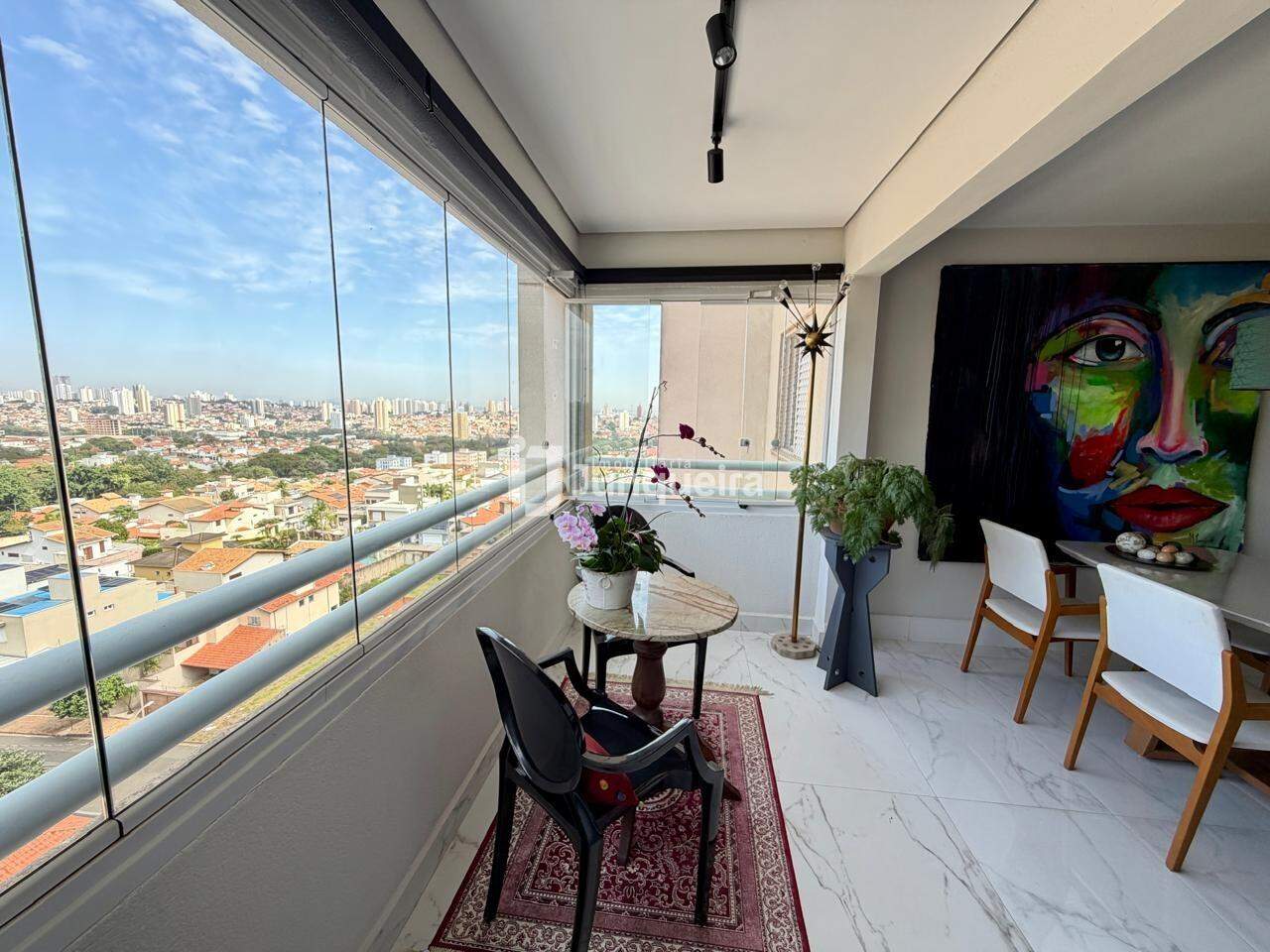 Apartamento à venda no Life Residence, 3 quartos, sendo 1 suíte, 2 vagas, no bairro Parque Santa Cecília em Piracicaba - SP