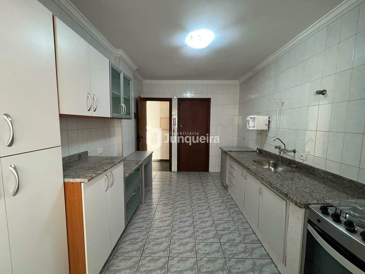 Apartamento para alugar no Elit's Park, 2 quartos, 1 vaga, no bairro Nova América em Piracicaba - SP