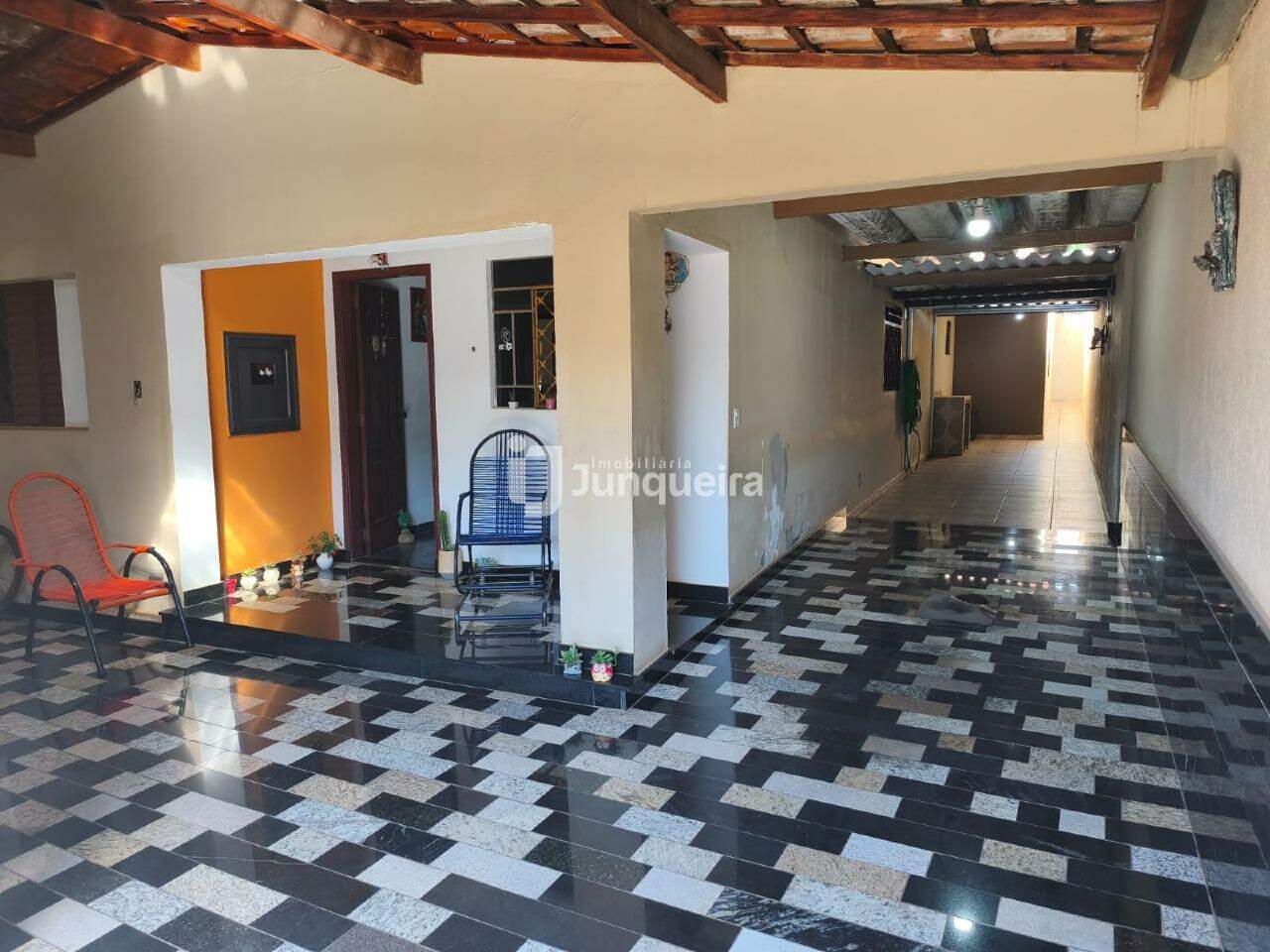 Casa à venda, 4 quartos, 2 vagas, no bairro Jardim Bela Vista em Rio das Pedras - SP