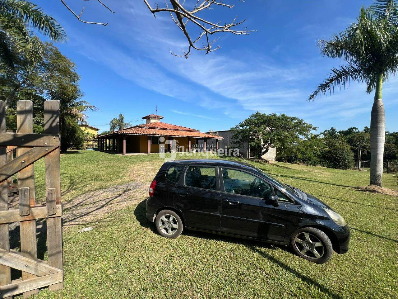 Foto 3 de Sítio / Fazenda para aluguel, 3 quartos, 1 suíte, 20 vagas, Nova Suiça - Piracicaba/SP