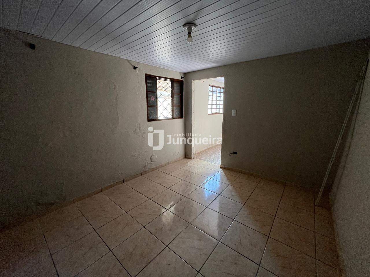 Casa para alugar, 1 quarto, no bairro Jupia em Piracicaba - SP
