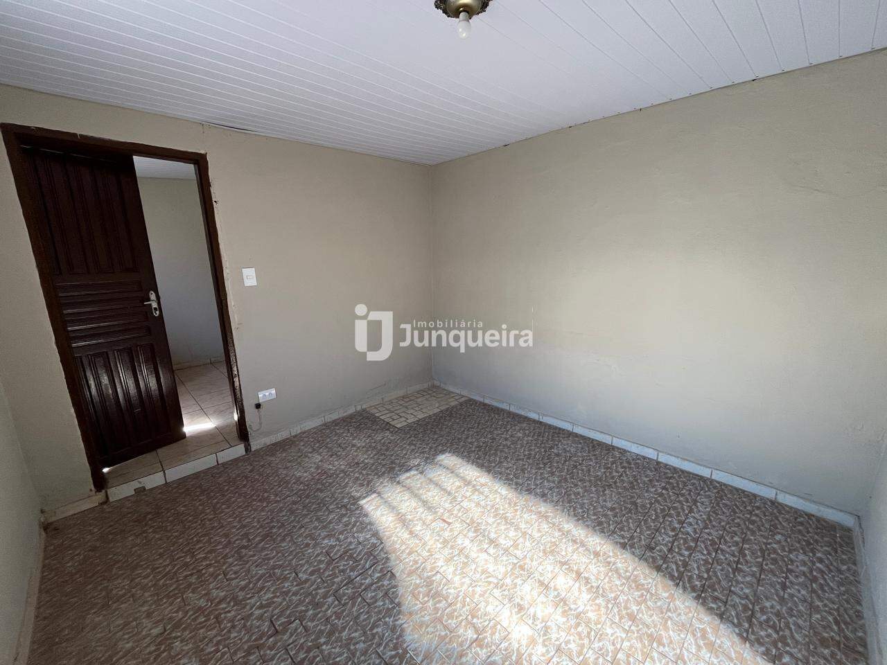 Casa para alugar, 1 quarto, no bairro Jupia em Piracicaba - SP