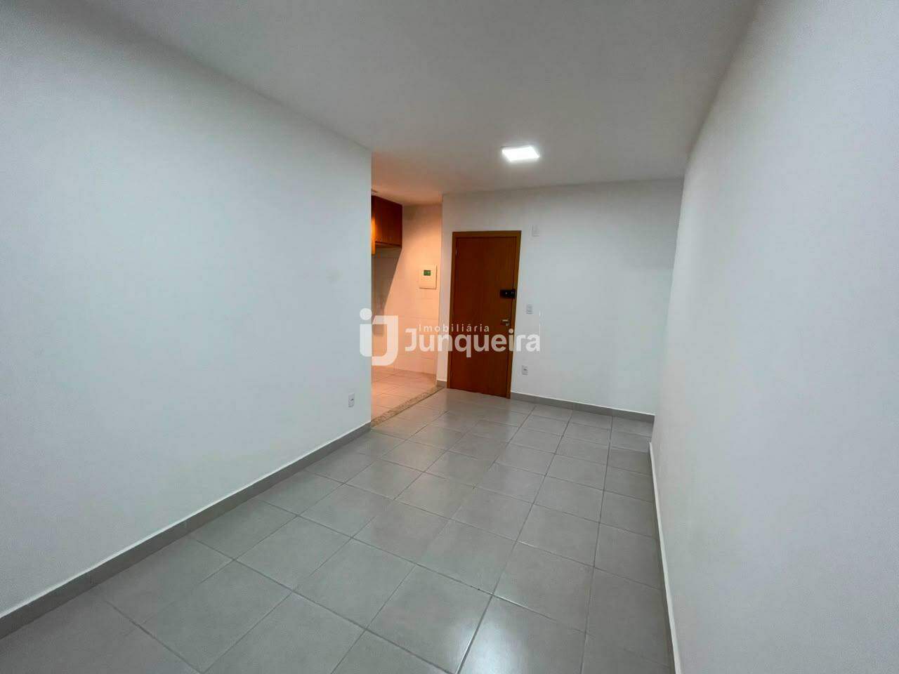 Apartamento à venda no Piazza di Milano, 2 quartos, 1 vaga, no bairro Vila Industrial em Piracicaba - SP