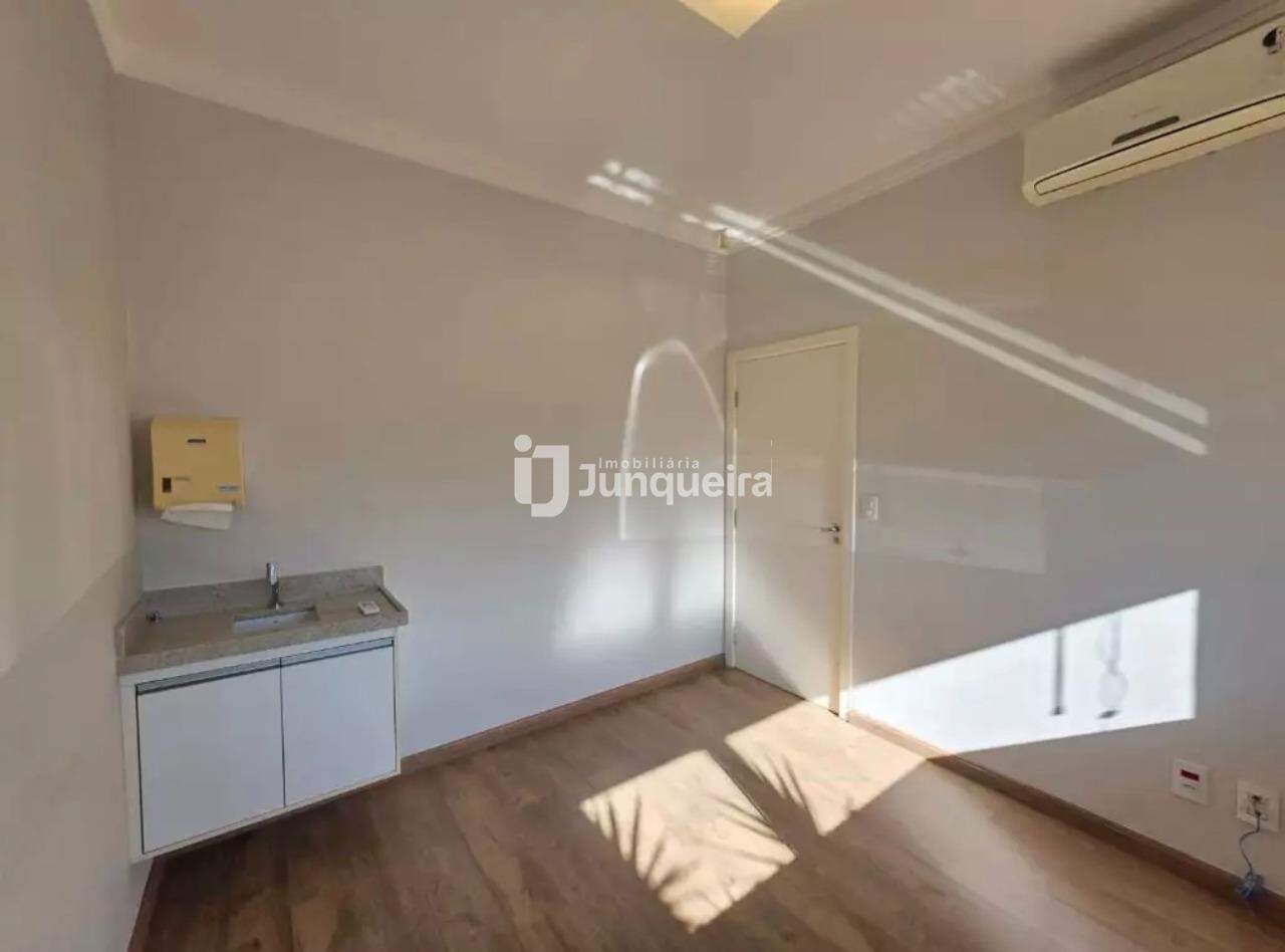 Sala Comercial para alugar, no bairro Jardim Monumento em Piracicaba - SP