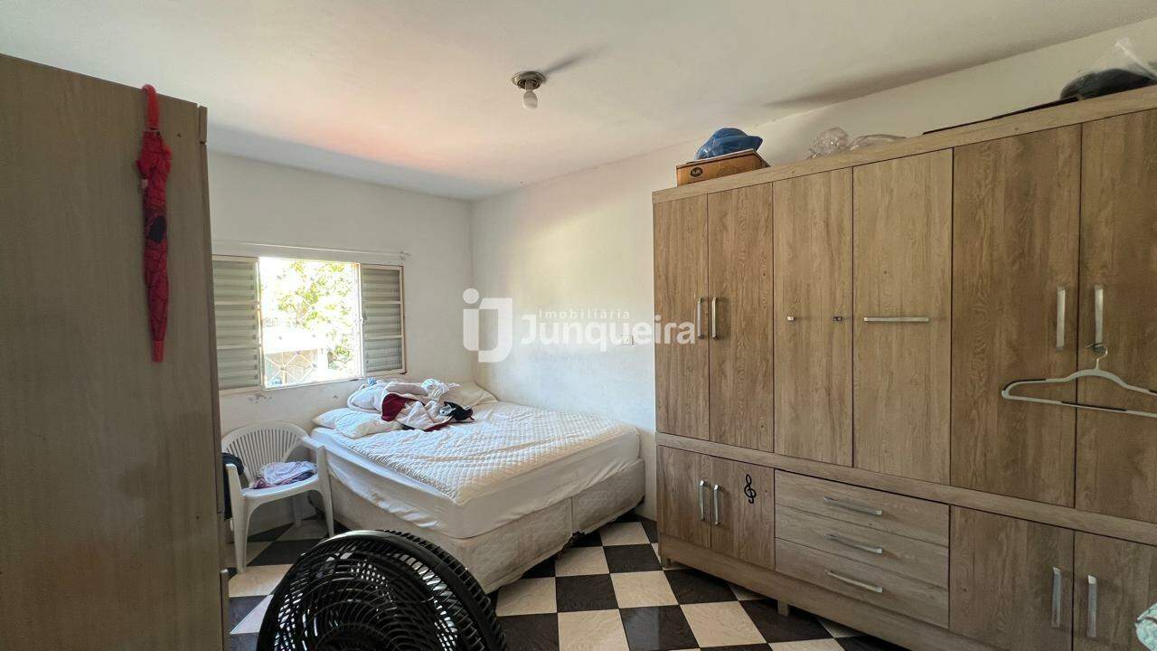 Casa à venda, 5 quartos, sendo 1 suíte, 3 vagas, no bairro Jardim Sol Nascente em Piracicaba - SP