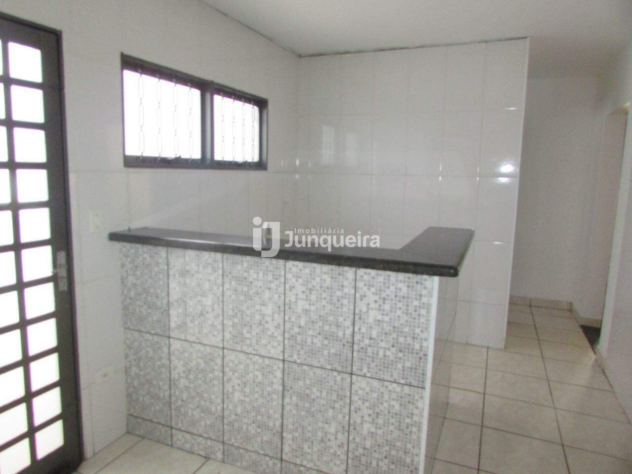 Casa à venda, 2 quartos, sendo 1 suíte, 3 vagas, no bairro Jardim Alvorada em Piracicaba - SP