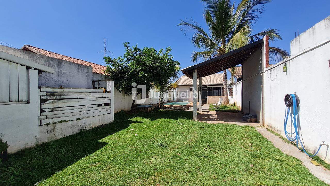Casa para alugar, 1 quarto, 6 vagas, no bairro Jardim São Francisco em Piracicaba - SP