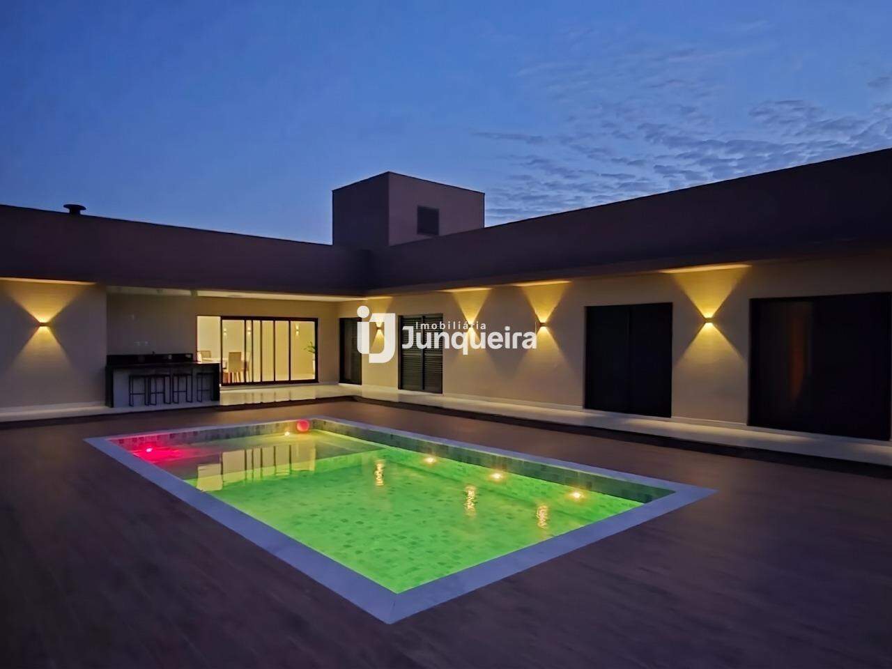Casa em Condomínio à venda no Park Campestre II, 4 quartos, sendo 2 suítes, 6 vagas, no bairro Park Campestre II em Piracicaba - SP