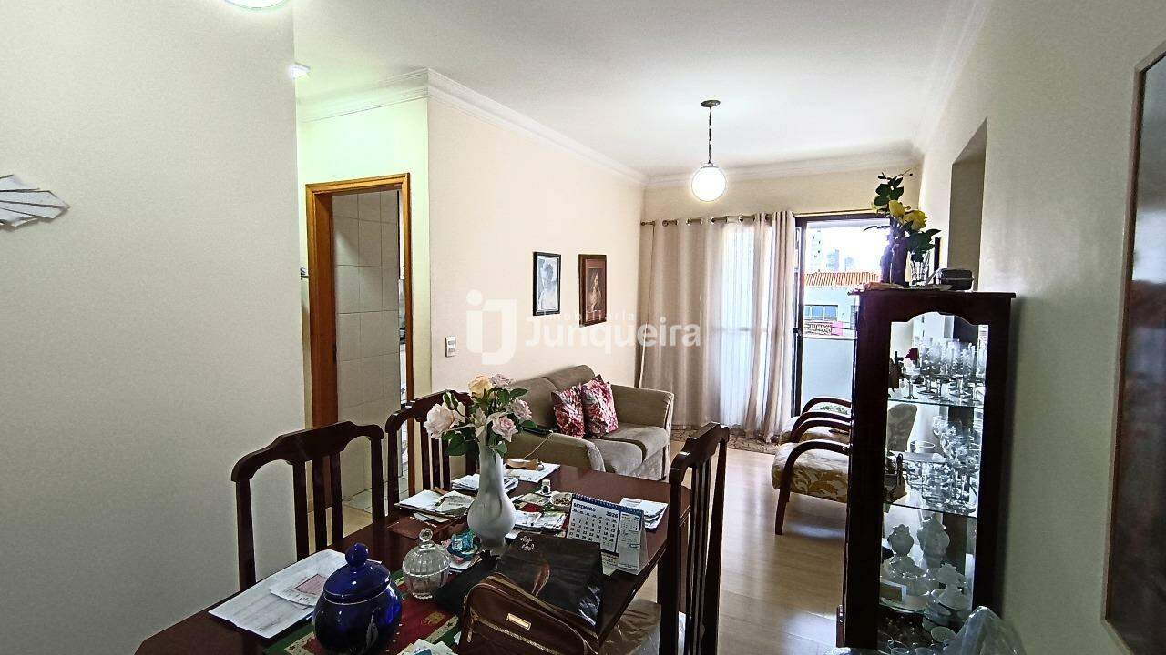 Apartamento à venda no Edifício Roma, 3 quartos, 1 vaga, no bairro Centro em Piracicaba - SP