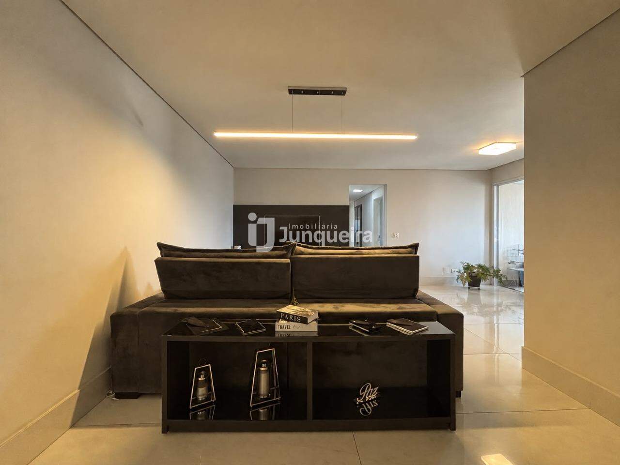Apartamento à venda no Bellagio, 3 quartos, sendo 1 suíte, 2 vagas, no bairro Jardim Elite em Piracicaba - SP