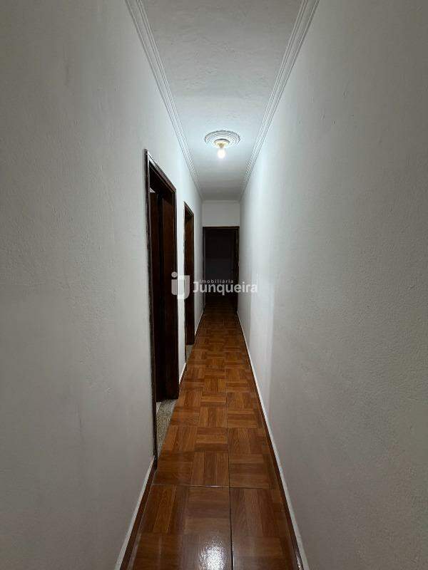 Casa à venda, 2 quartos, 2 vagas, no bairro Jardim Glória em Piracicaba - SP
