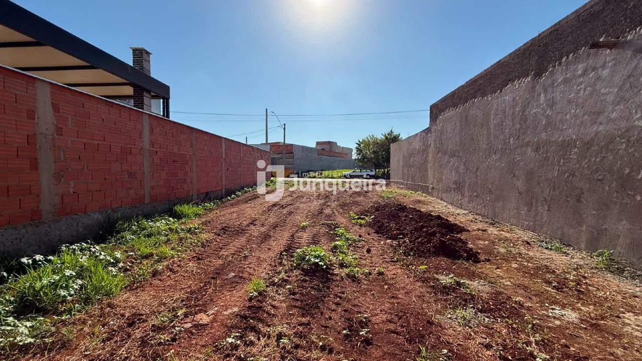 Terreno à venda, no bairro Jardim São Francisco em Piracicaba - SP