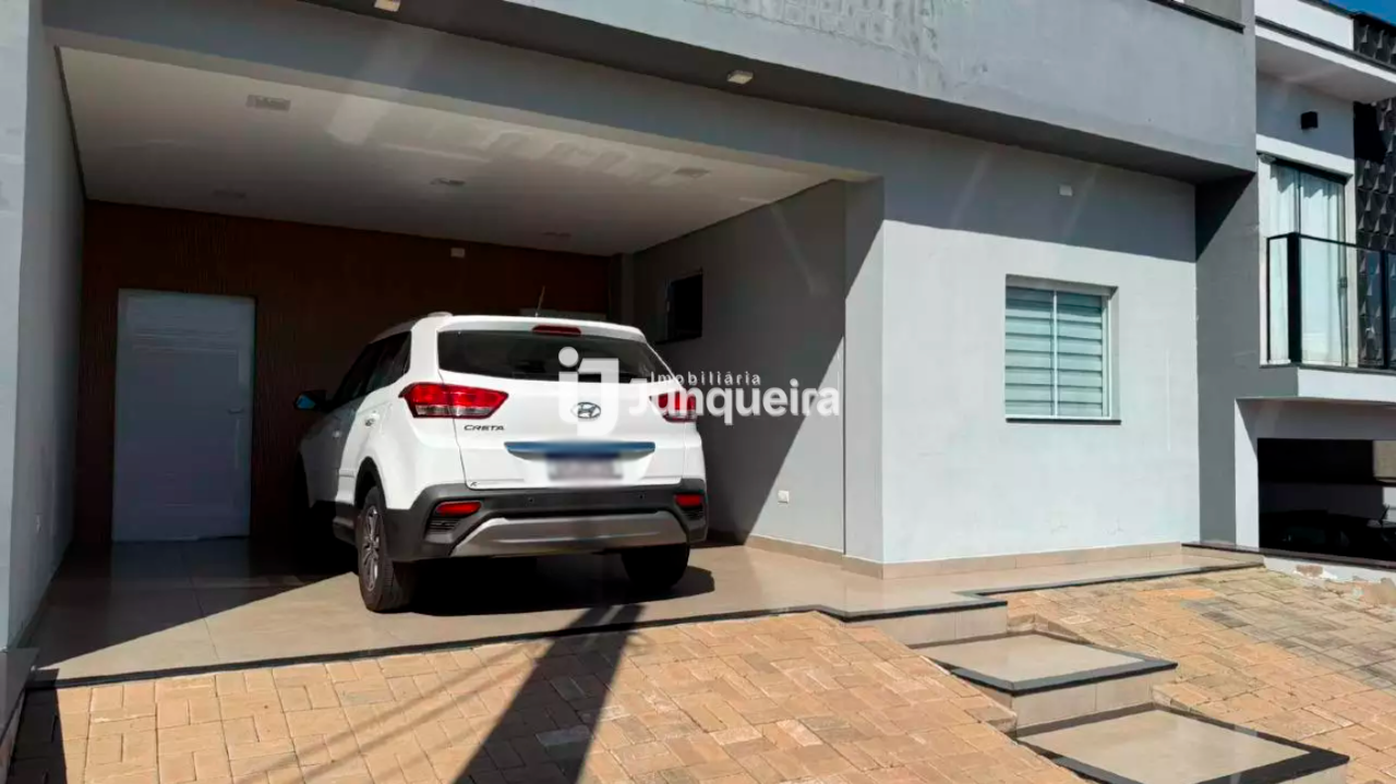 Casa em Condomínio à venda no Reserva das Paineiras, 4 quartos, sendo 1 suíte, 2 vagas, no bairro Reserva das Paineiras em Piracicaba - SP