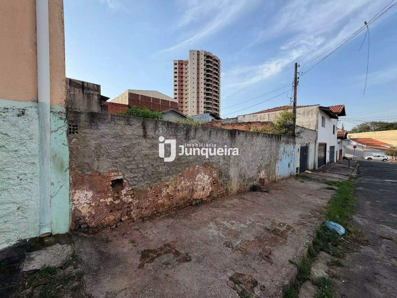 Terreno à venda, no bairro Vila Monteiro em Piracicaba - SP