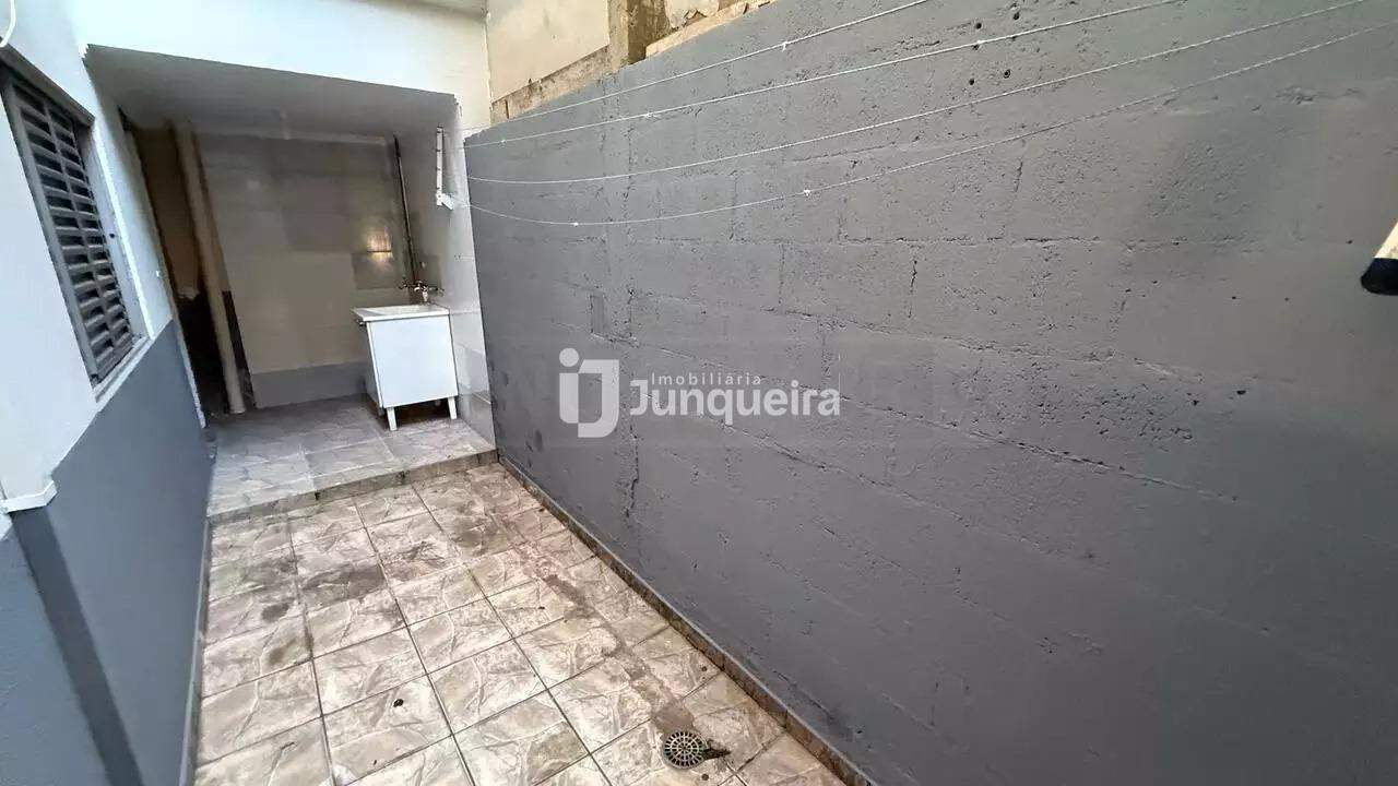 Casa à venda, 3 quartos, sendo 1 suíte, 1 vaga, no bairro Jardim Residencial Javary I em Piracicaba - SP