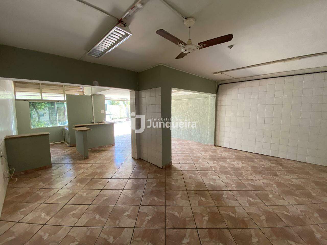 Casa Comercial à venda, 3 quartos, no bairro Cidade Alta em Piracicaba - SP