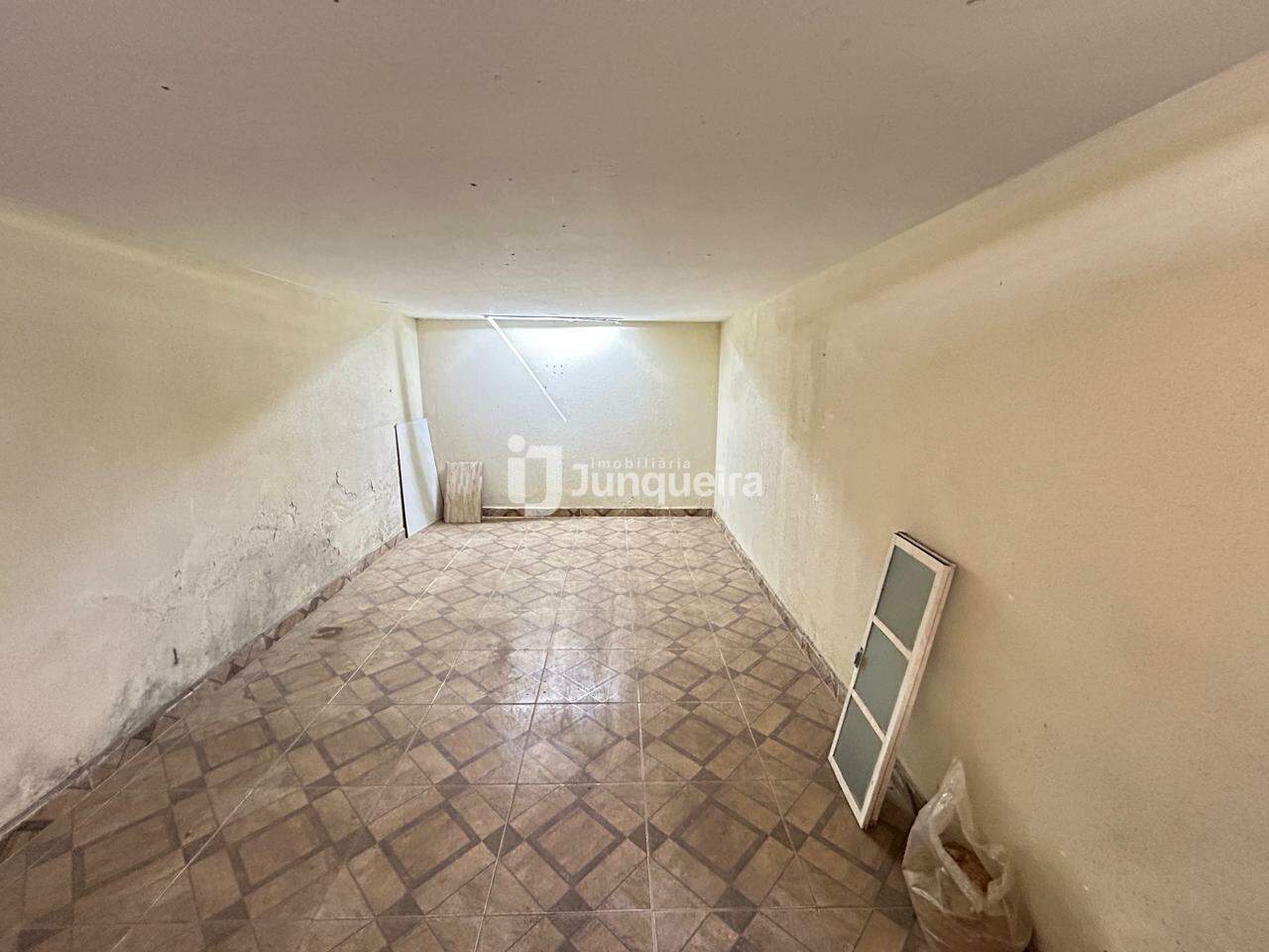 Casa à venda, 2 quartos, 1 vaga, no bairro Alto em Piracicaba - SP
