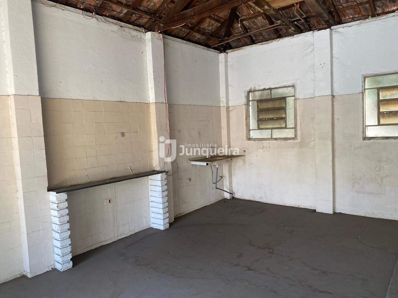 Salão à venda, no bairro Centro em Piracicaba - SP