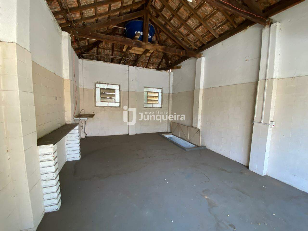 Salão à venda, no bairro Centro em Piracicaba - SP