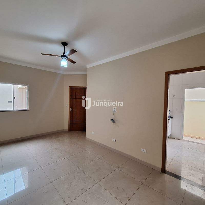 Casa à venda, 3 quartos, sendo 1 suíte, 2 vagas, no bairro Vila Industrial em Piracicaba - SP