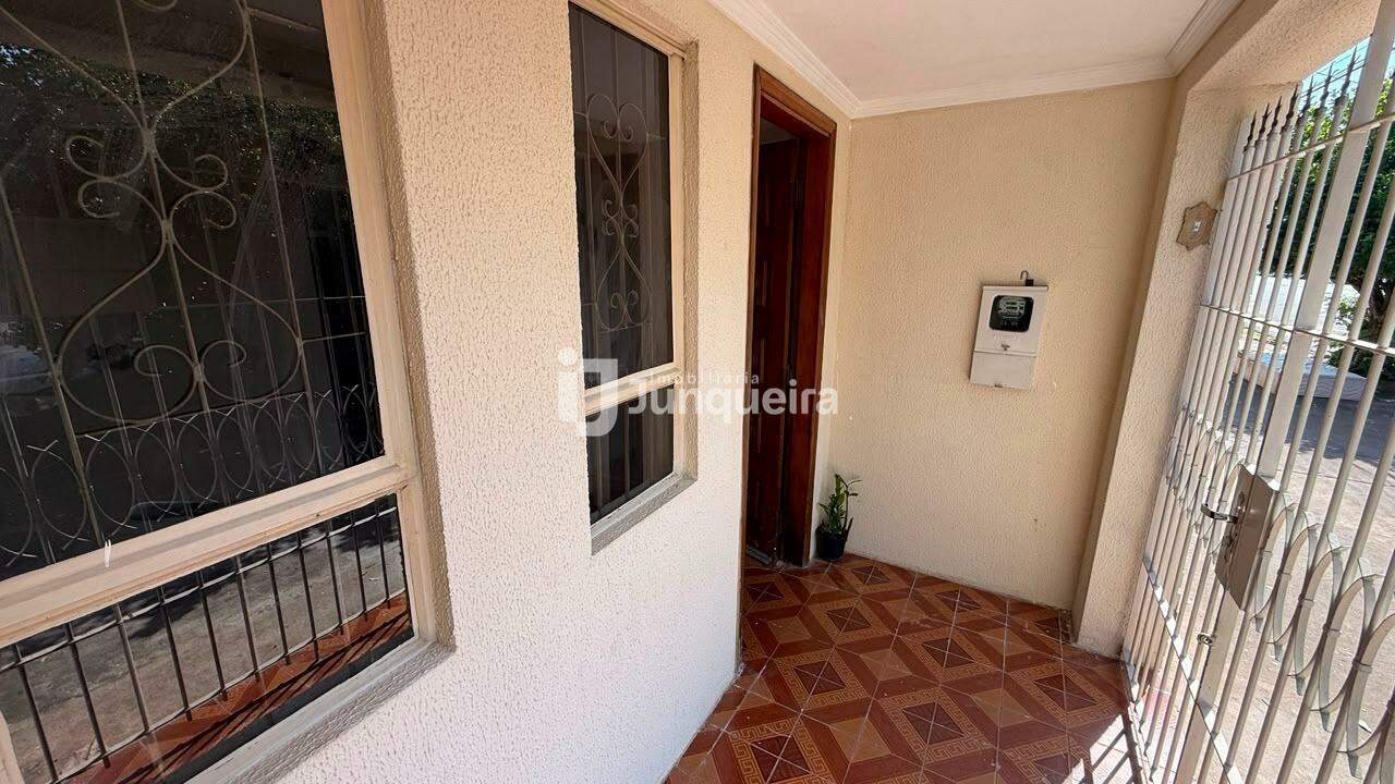 Casa para alugar, 1 quarto, no bairro Vila Rezende em Piracicaba - SP