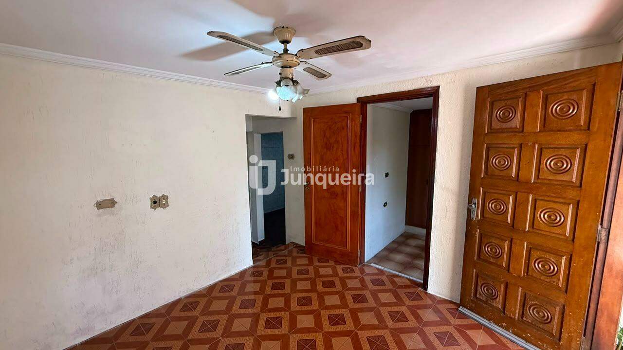 Casa para alugar, 1 quarto, no bairro Vila Rezende em Piracicaba - SP