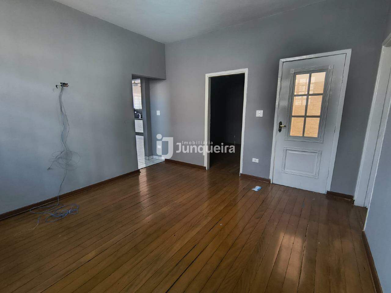 Casa Comercial para alugar, 1 vaga, no bairro Jardim Europa em Piracicaba - SP
