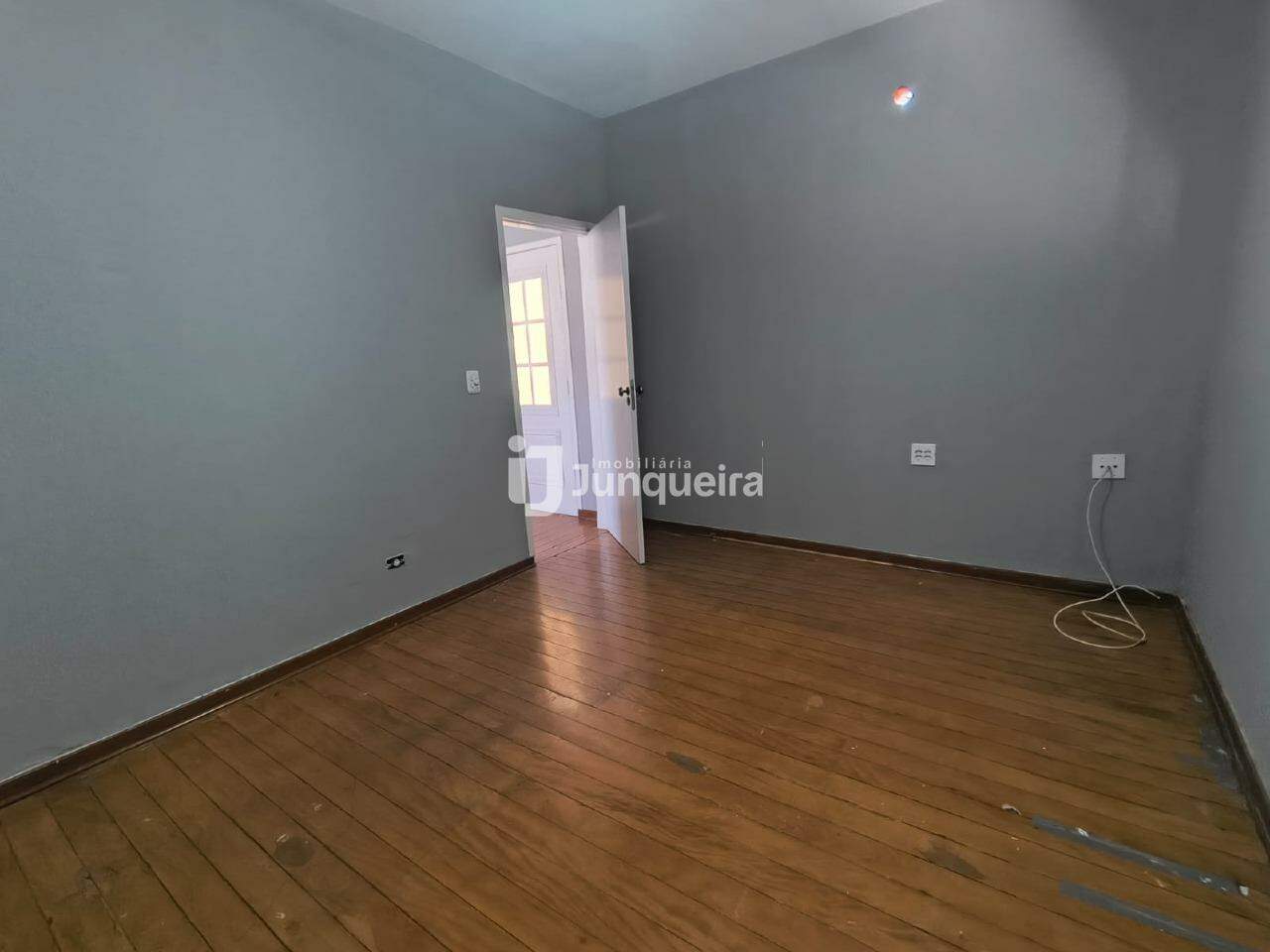 Casa Comercial para alugar, 1 vaga, no bairro Jardim Europa em Piracicaba - SP