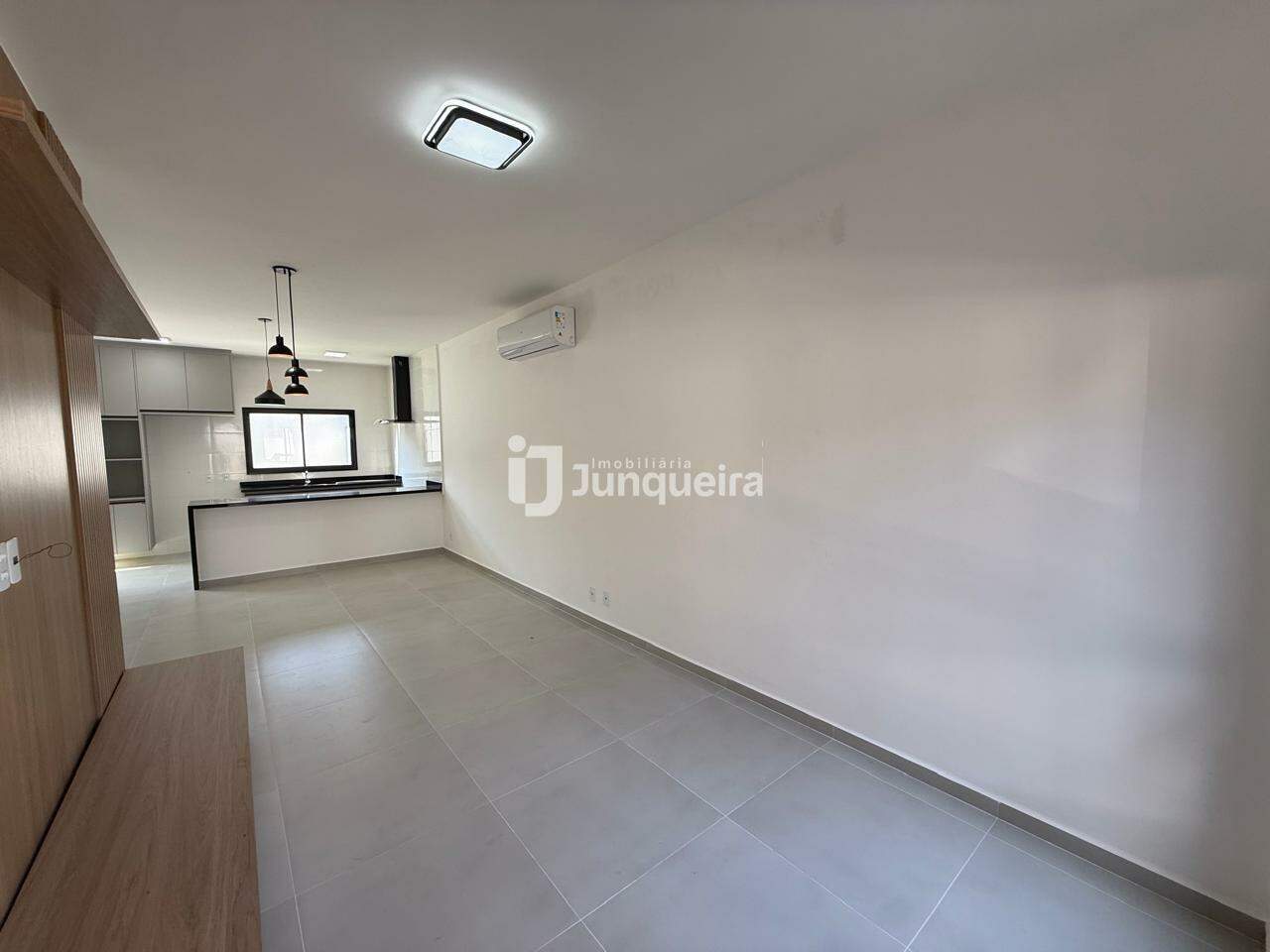 Casa em Condomínio para alugar no Authoria Reserva Jequitiba, 3 quartos, sendo 1 suíte, 2 vagas, no bairro Authoria Reserva Jequitibá em Piracicaba - SP