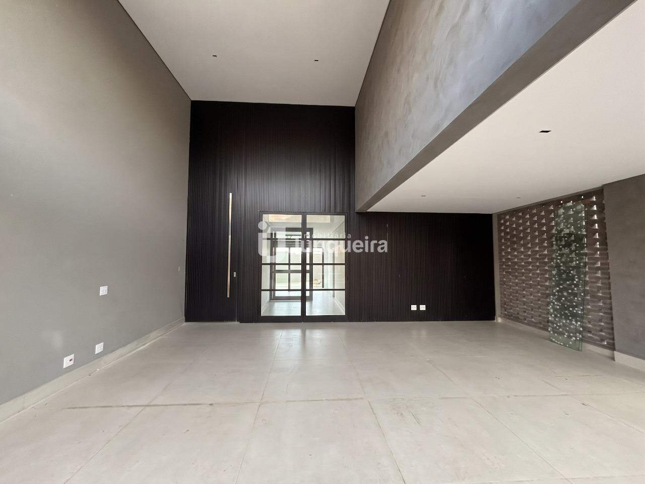 Casa em Condomínio à venda no Alphaville Piracicaba, 3 quartos, sendo 3 suítes, 4 vagas, no bairro Alphaville Piracicaba em Piracicaba - SP