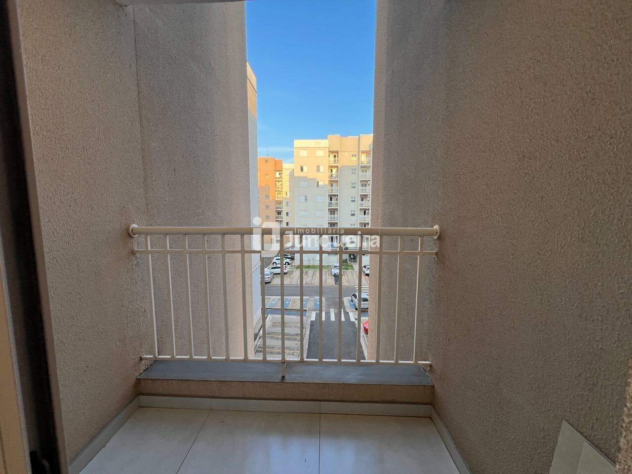 Apartamento para alugar no Residencial Top Life III, 2 quartos, 1 vaga, no bairro Jardim Abaeté em Piracicaba - SP