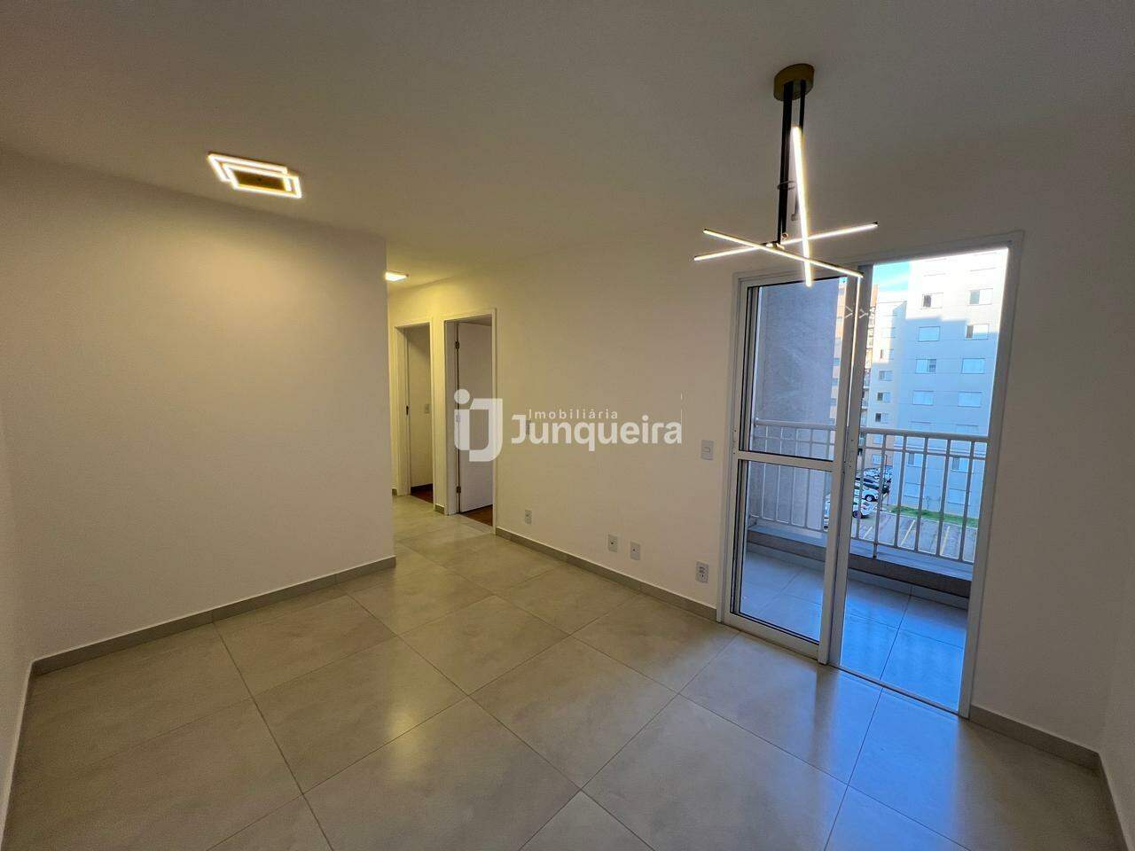 Apartamento para alugar no Residencial Top Life III, 2 quartos, 1 vaga, no bairro Jardim Abaeté em Piracicaba - SP